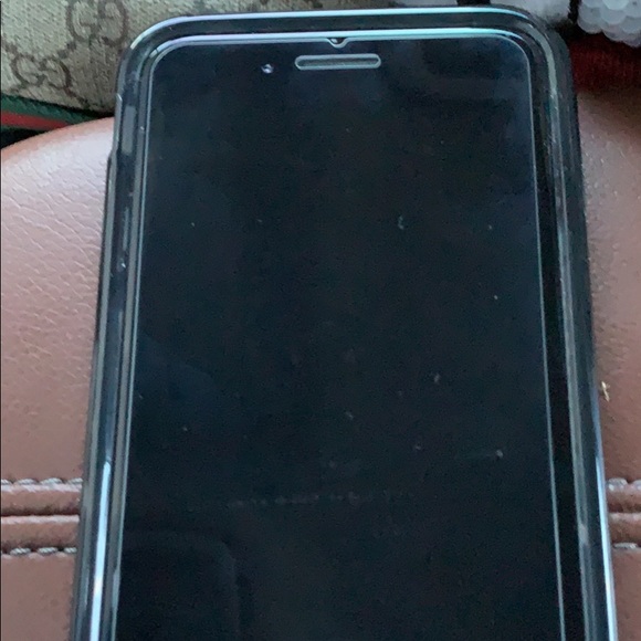 iPhone 8Plus Black - SOLD - Picture 2 of 2